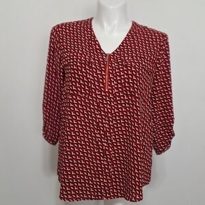 Red White NEW Geometric Print Careerwear V-Neck Roll Tab Sleeve Blouse Sz. 18-20